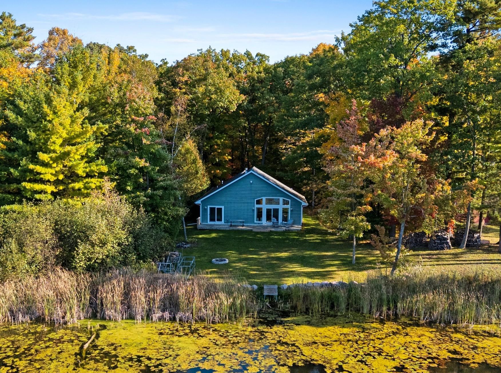 5005 MACHICKANEE Lane property preview photograph