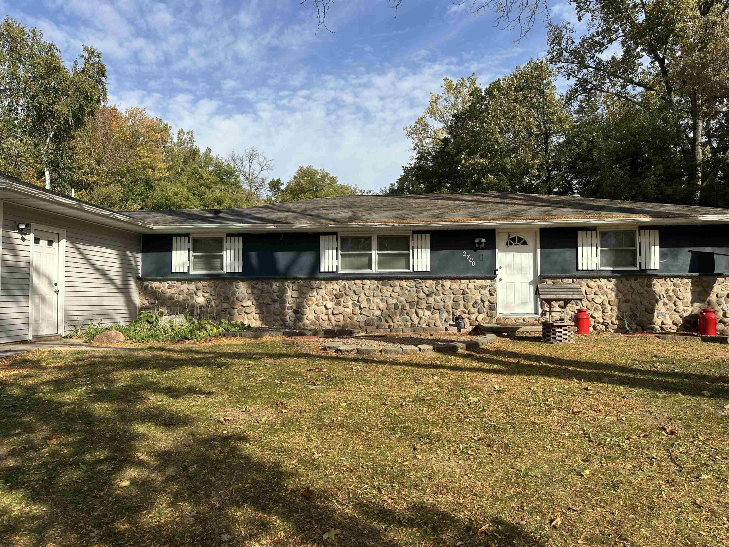 2700 HE NIS RA Lane property preview photograph