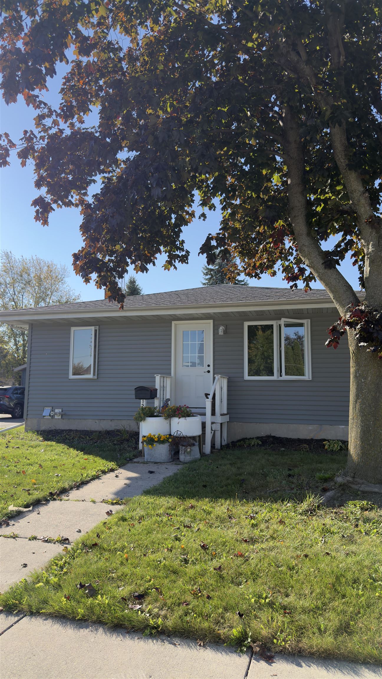 129 FRIENDSHIP Street property preview photograph