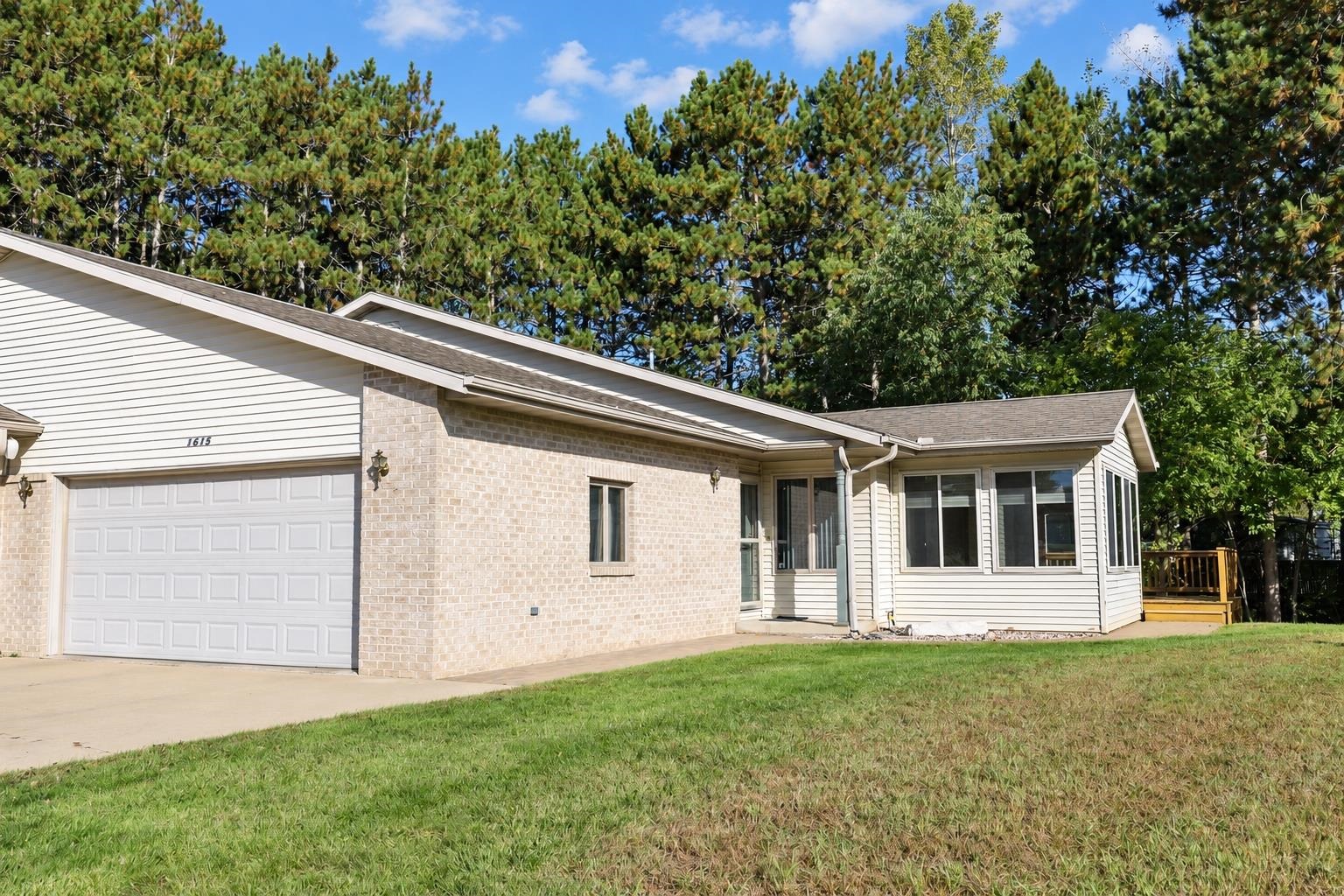1615 TIMBER Trail property preview photograph