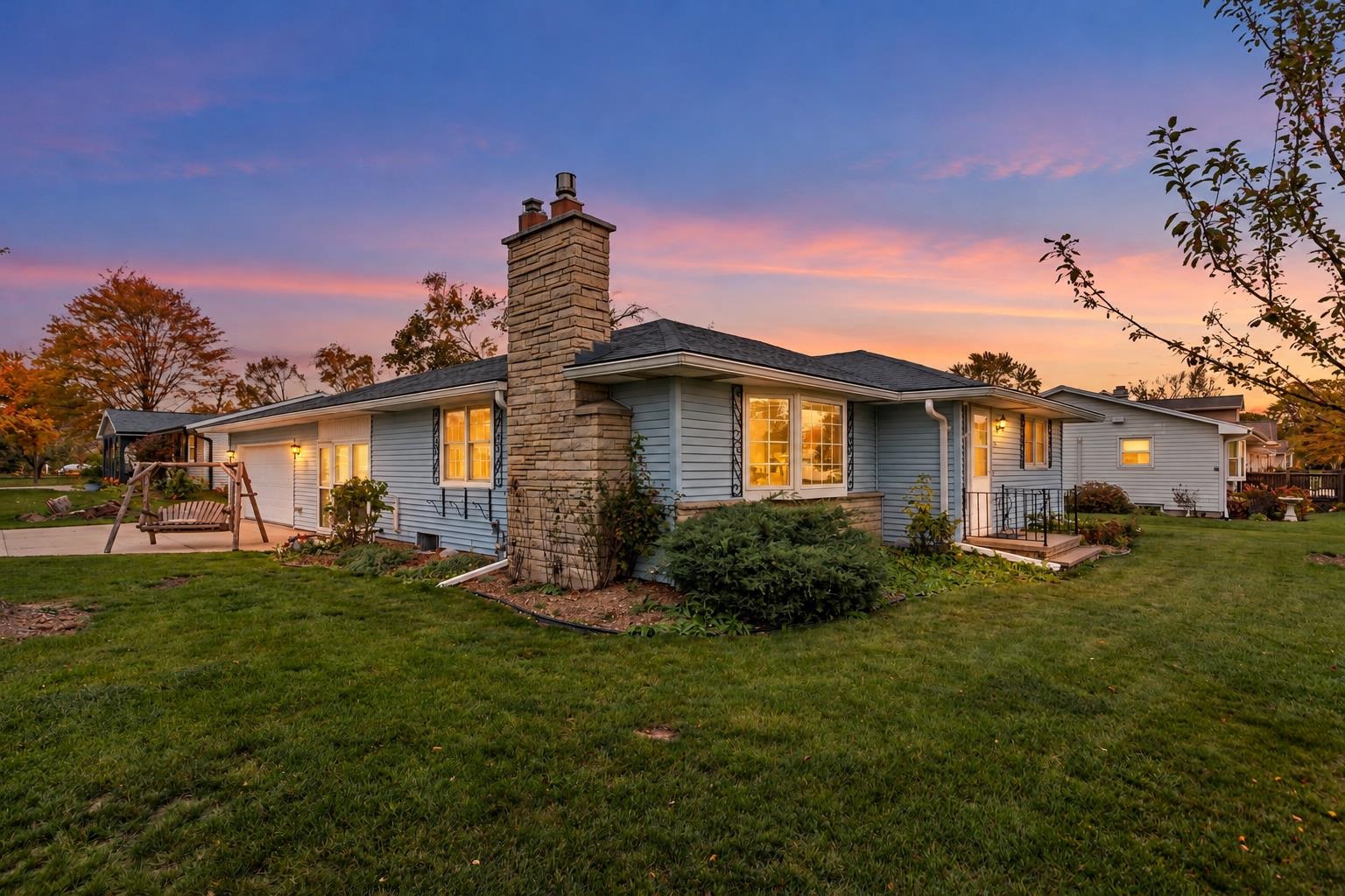 1430 GEORGE Street property preview photograph