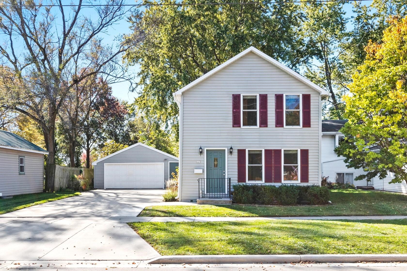 643 REID Street property preview photograph
