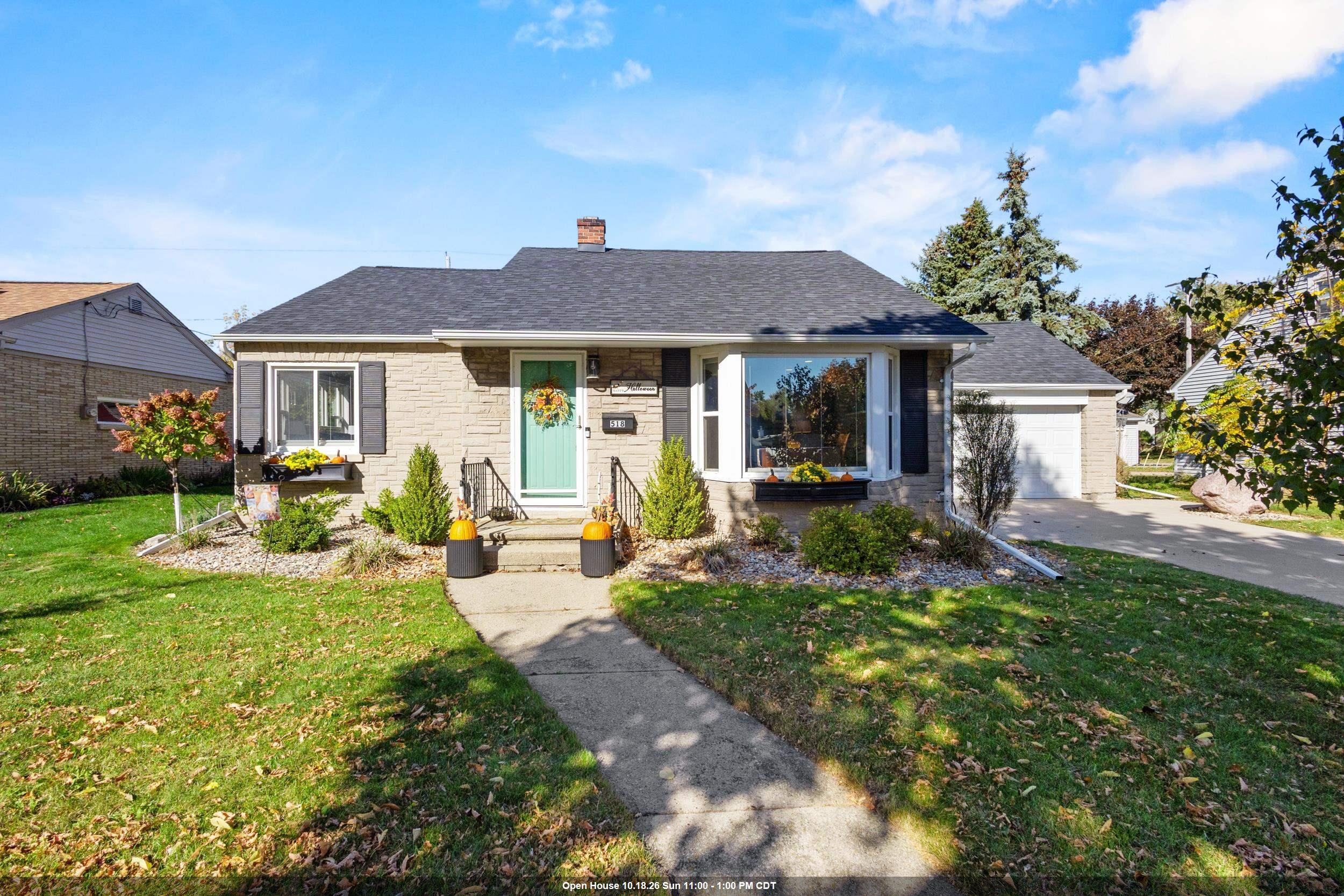 518 E GLENDALE Avenue property preview photograph