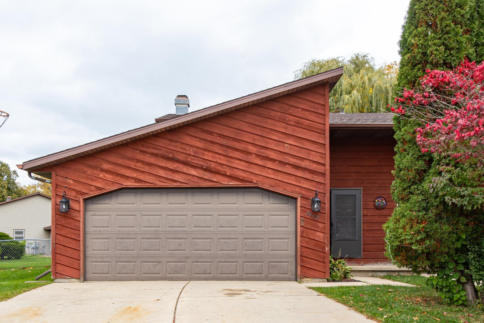 2982 CARAVAN Court property preview photograph