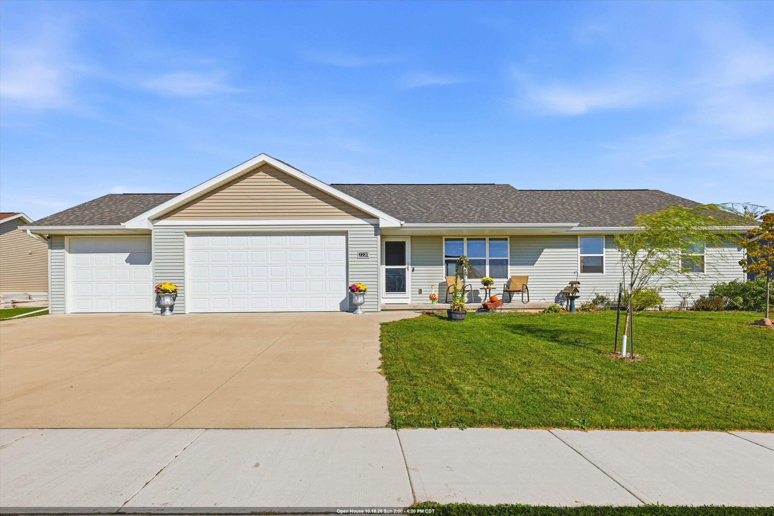 2220 ANTELOPE Trail property preview photograph