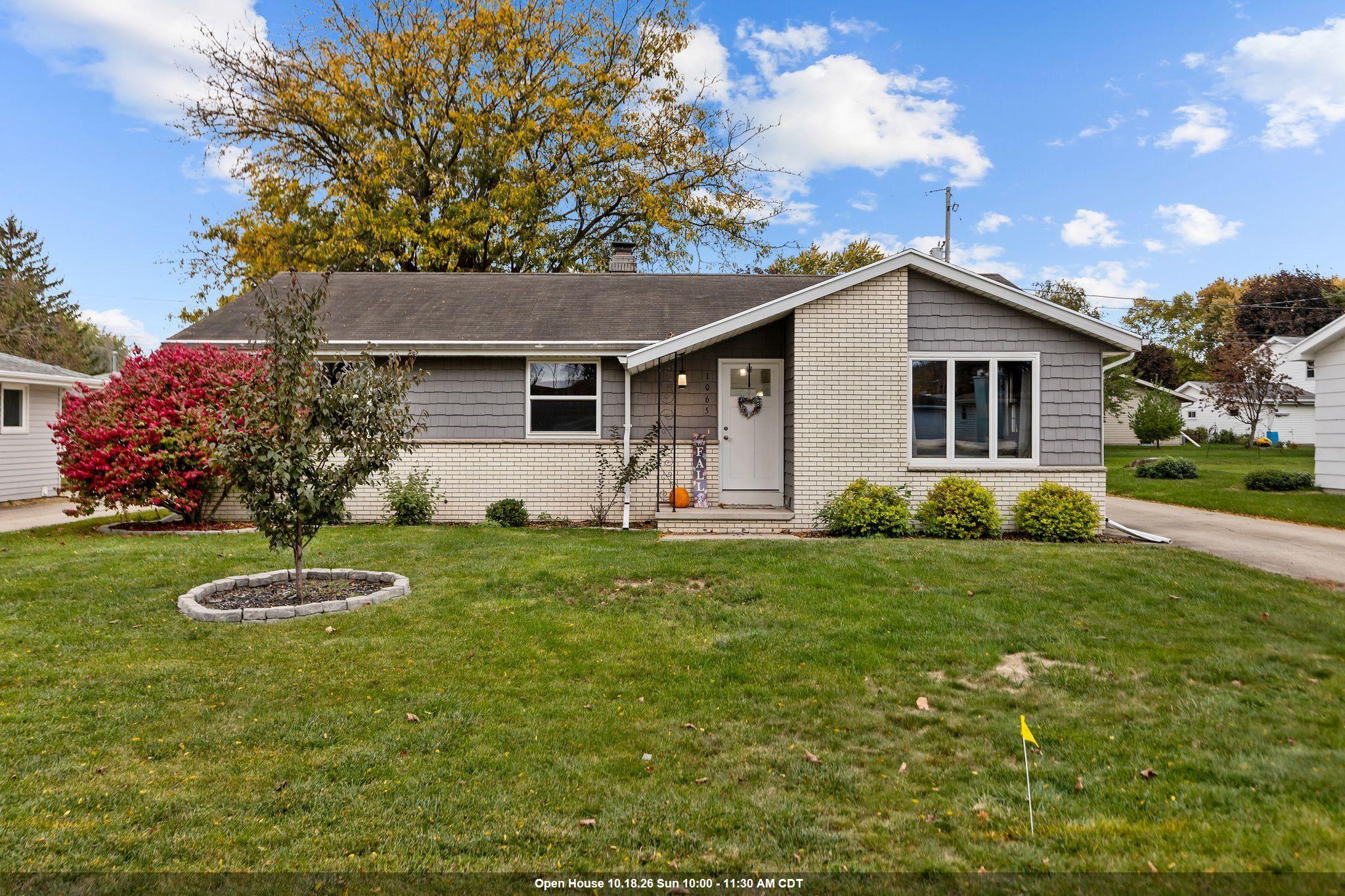 1065 GREEN ACRES Lane property preview photograph