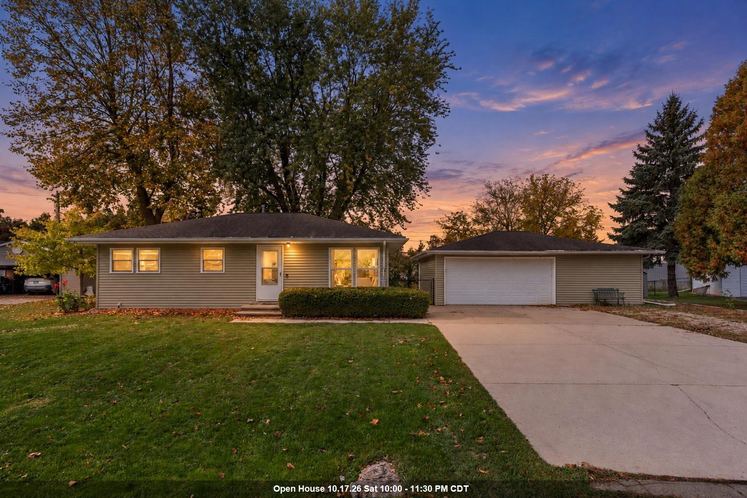 1487 DEERWOOD Drive property preview photograph