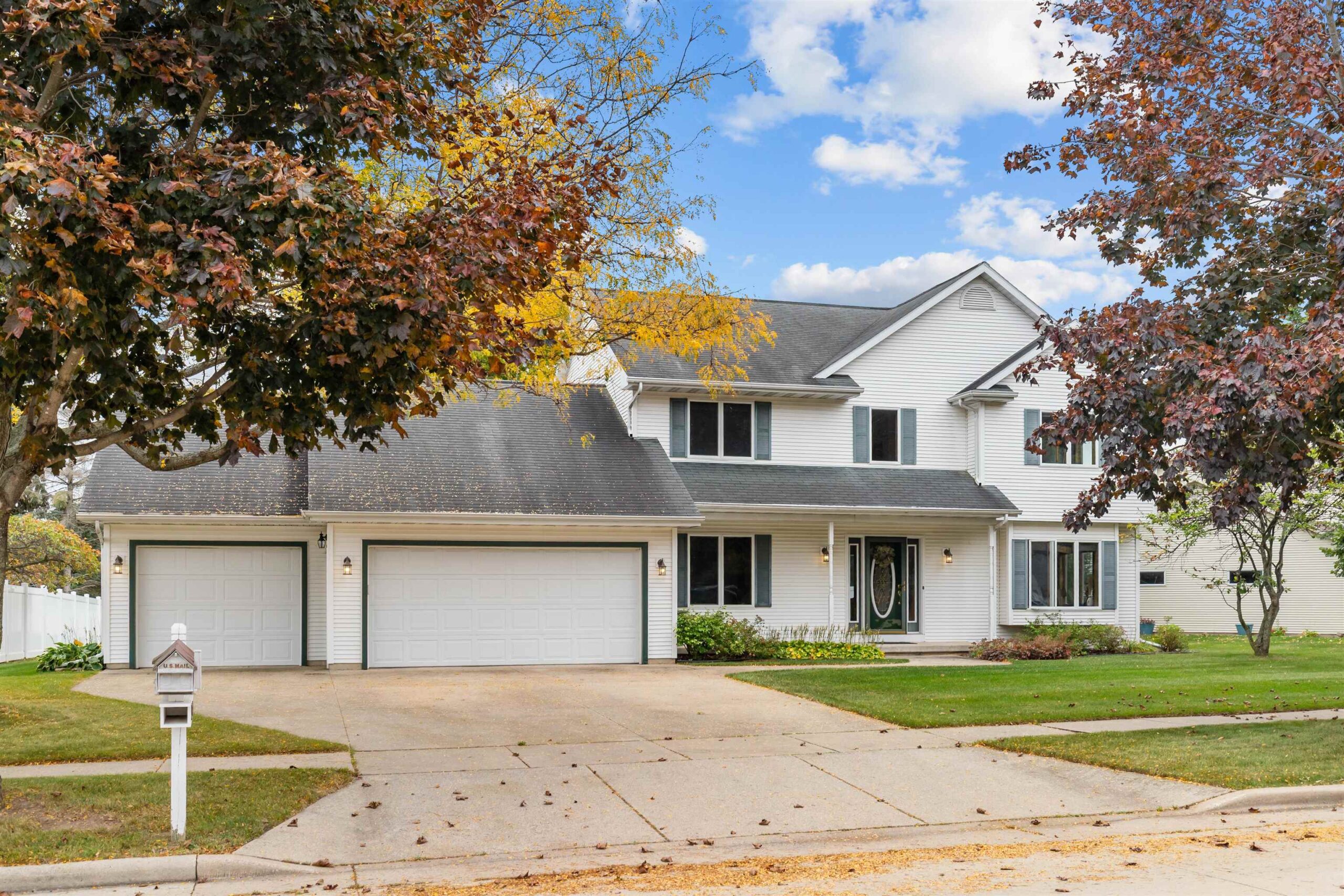 550 FOX FIRE Drive property preview photograph