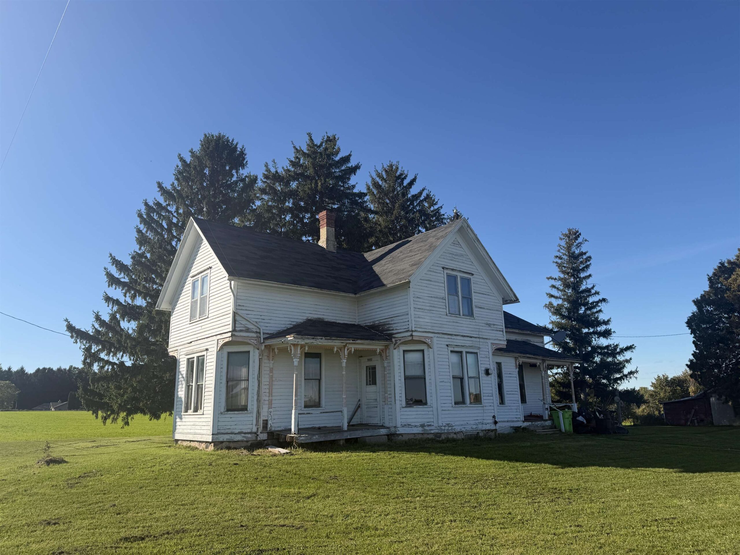 W452 COUNTY ROAD X property preview photograph
