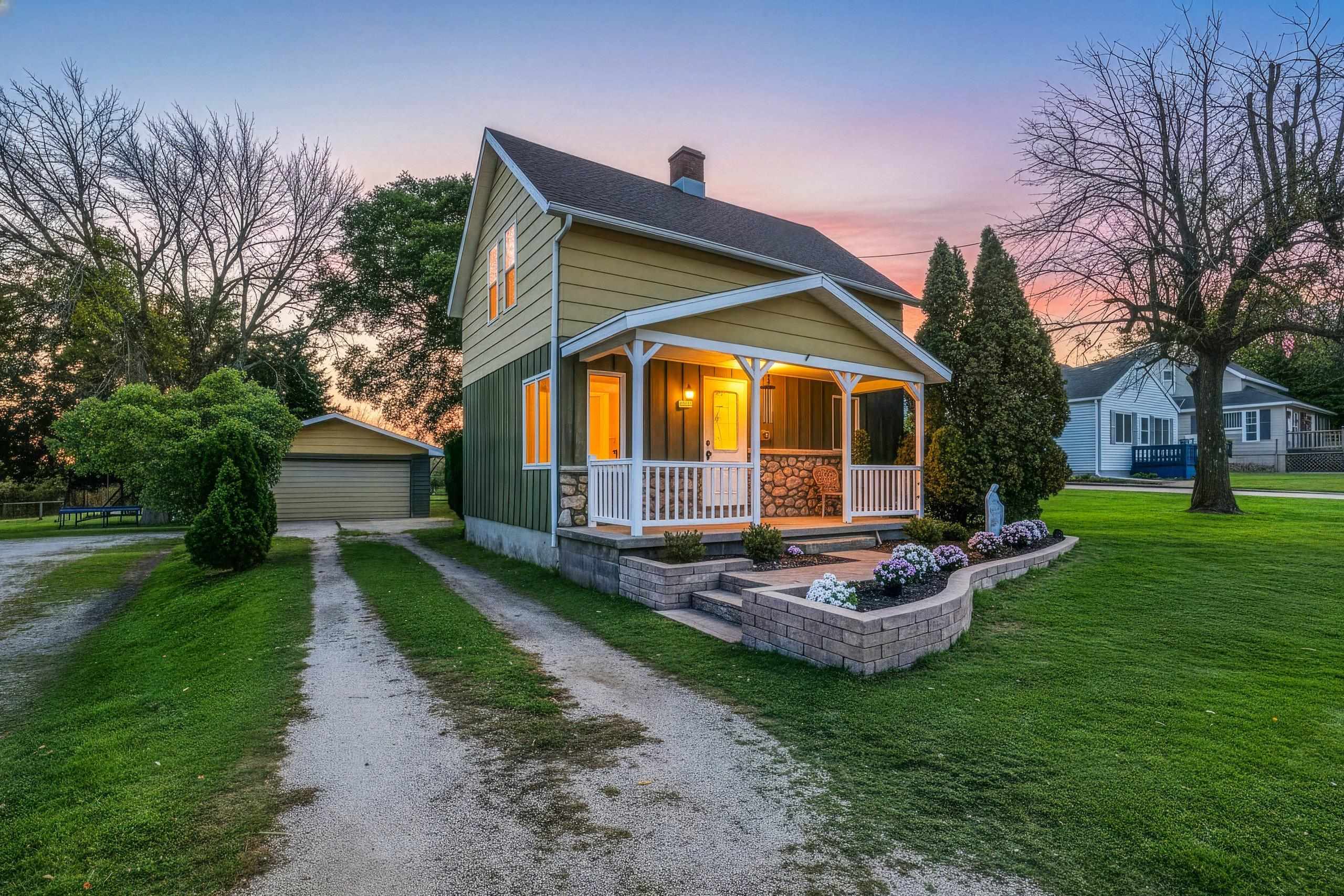 N322 MILITARY Road property preview photograph