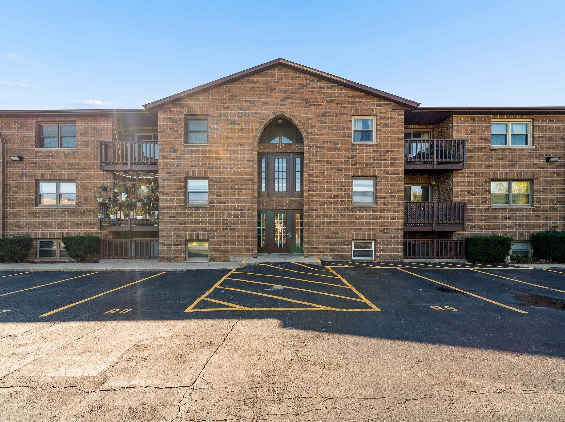 1161 GILLINGHAM Road property preview photograph