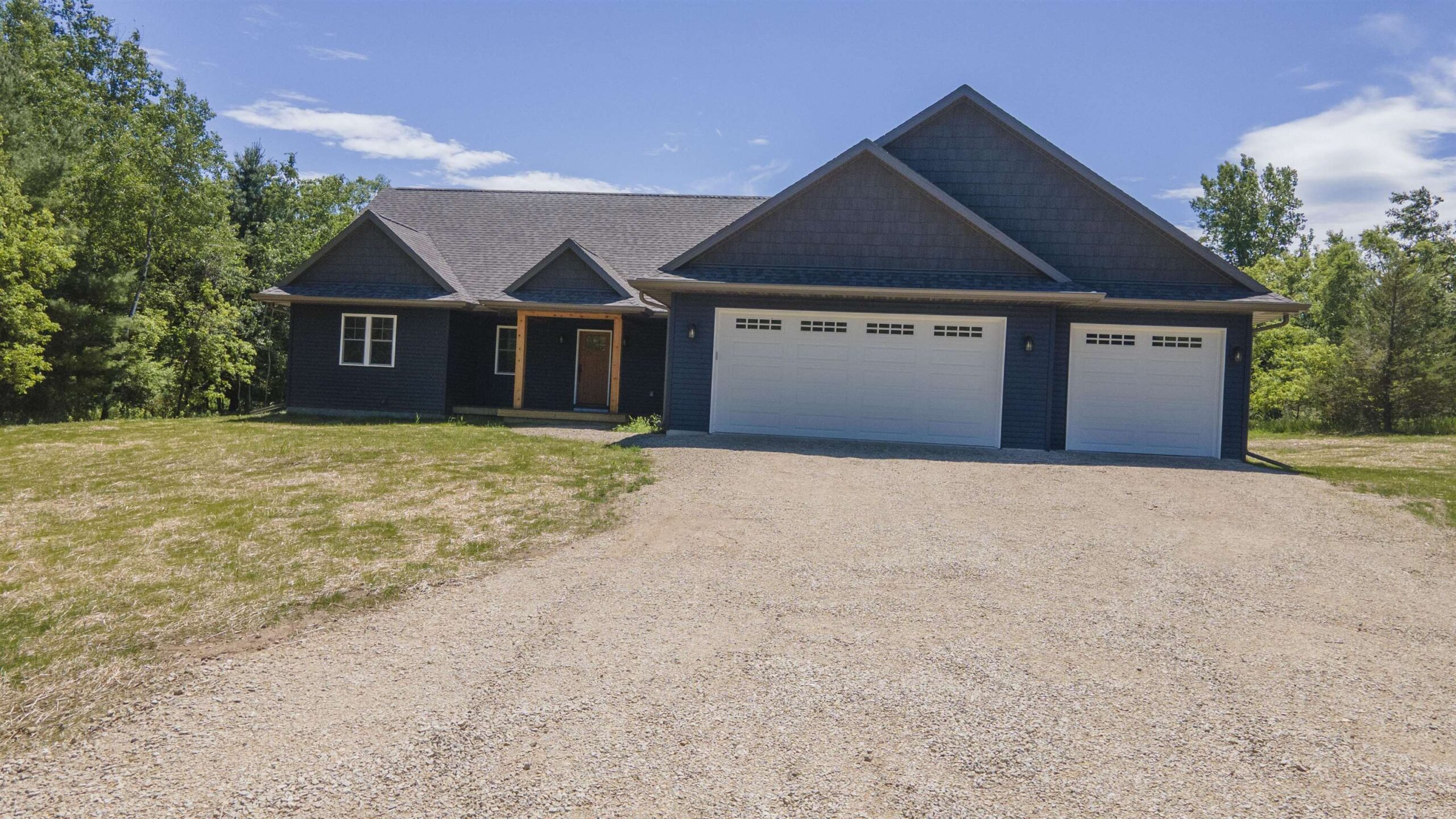 1079 E LAKE RIDGE Road property preview photograph