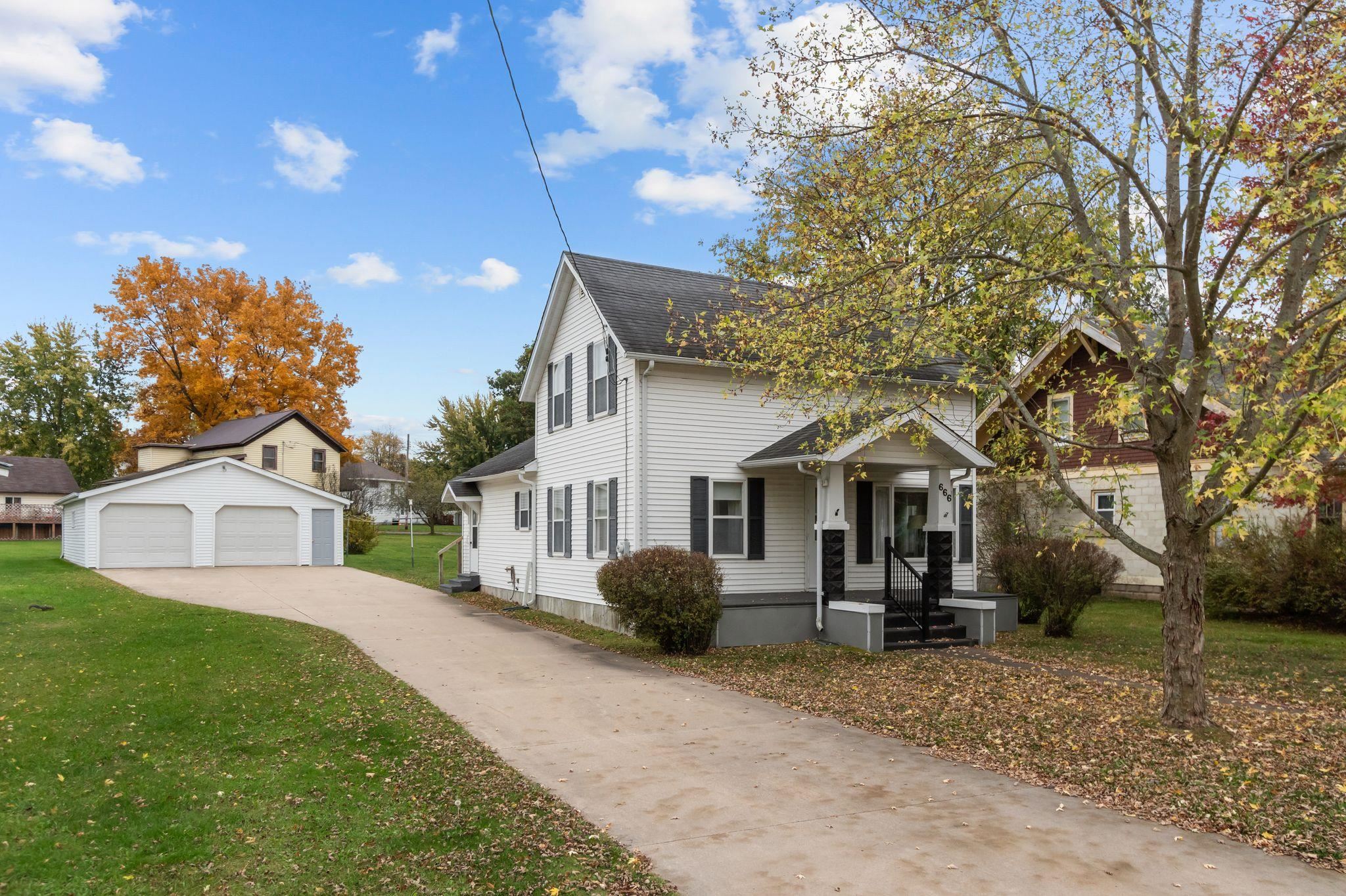 666 DEPOT Street property preview photograph