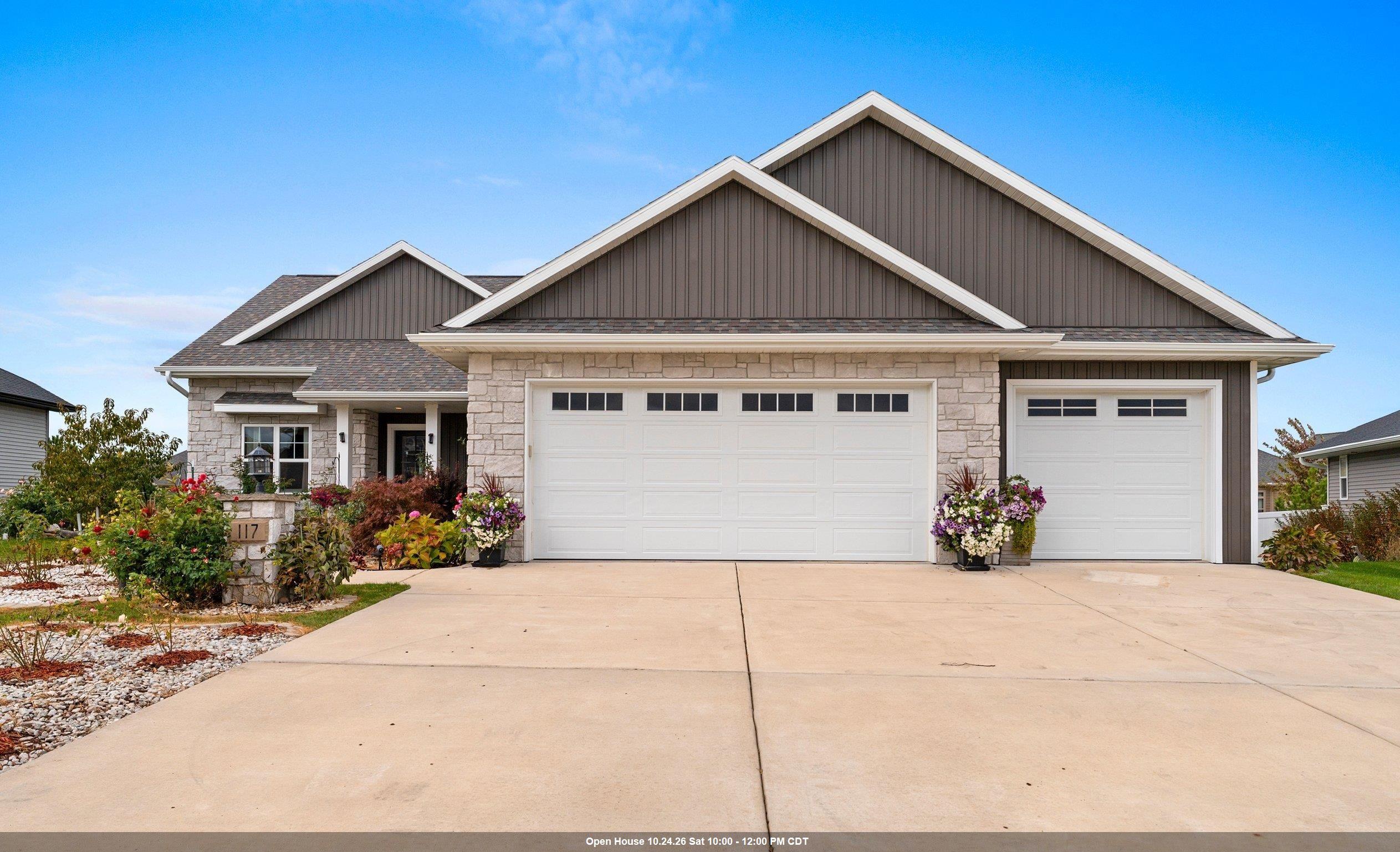117 PURPLE SAGE Drive property preview photograph