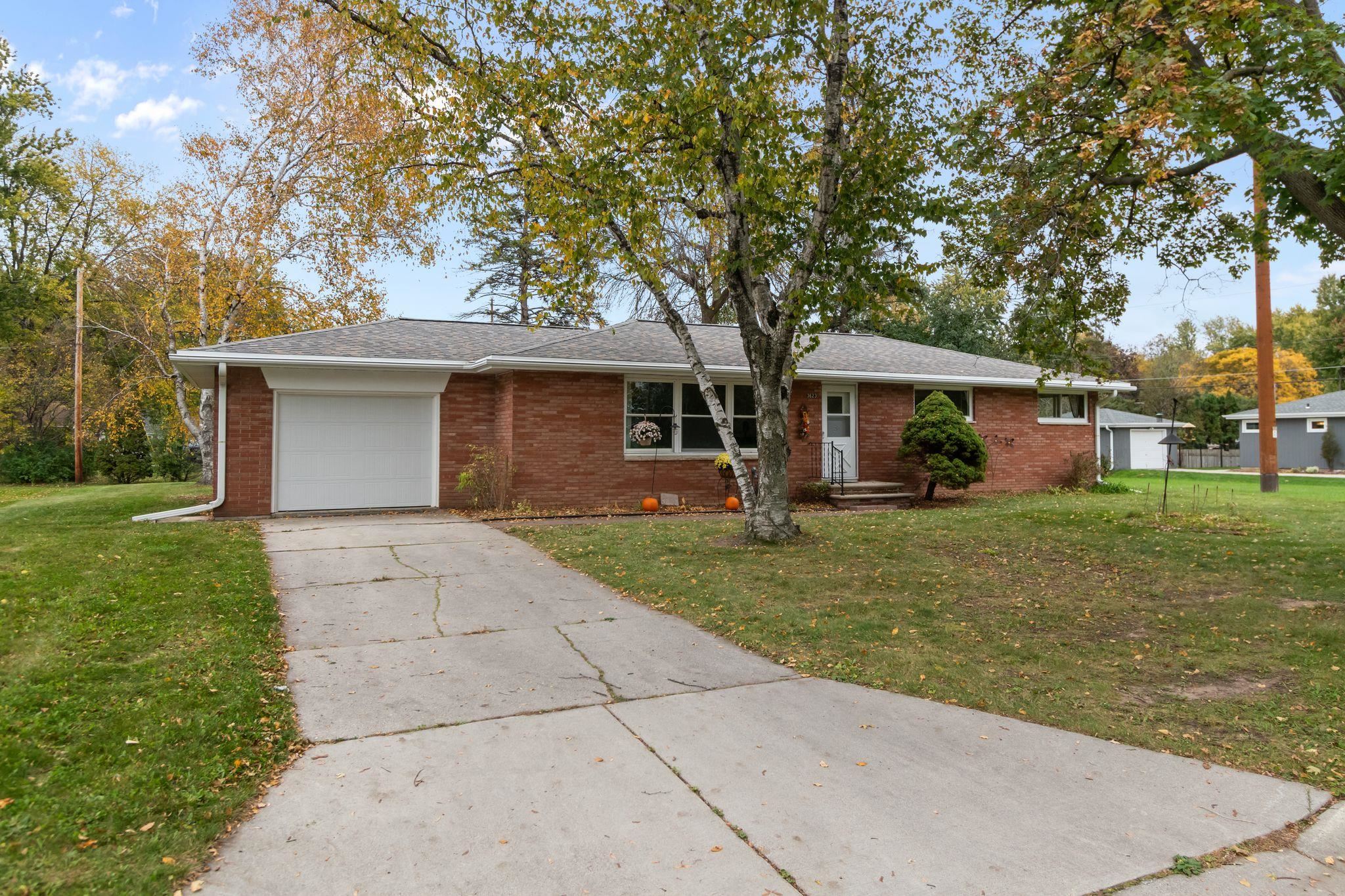3623 S CLAY Street property preview photograph