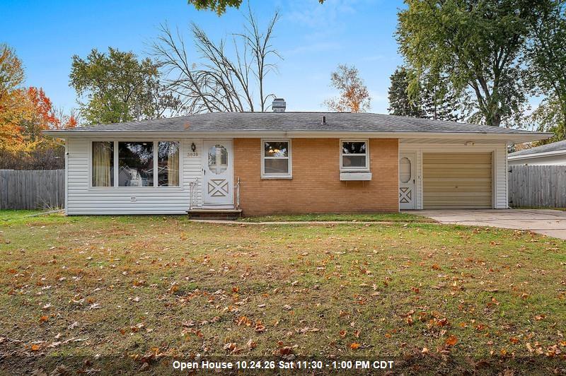 3038 GREENVIEW Drive property preview photograph