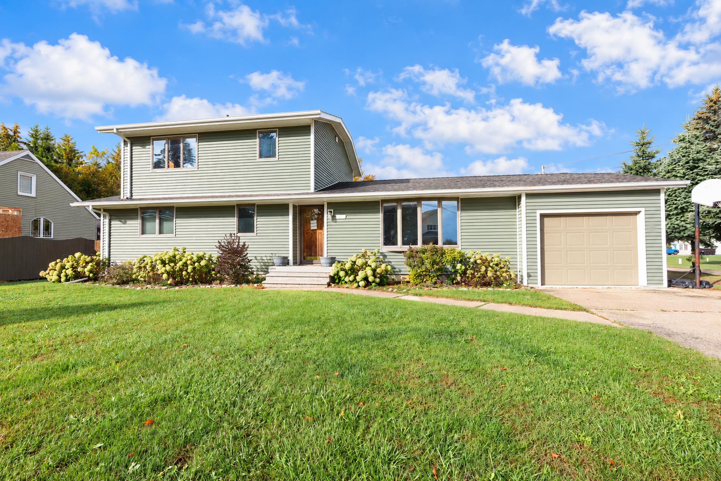 315 S ROCKWAY Street property preview photograph