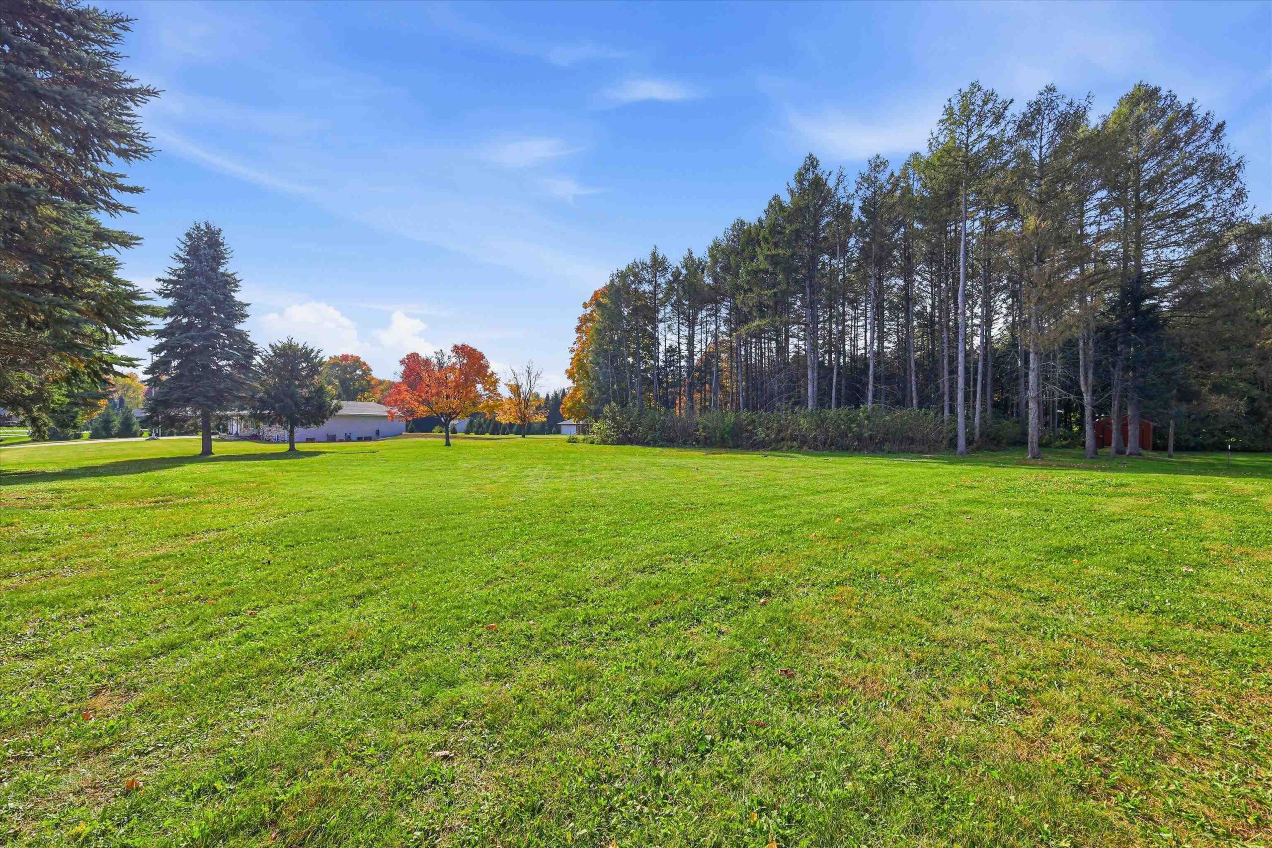 SHARON ROSE Court property preview photograph