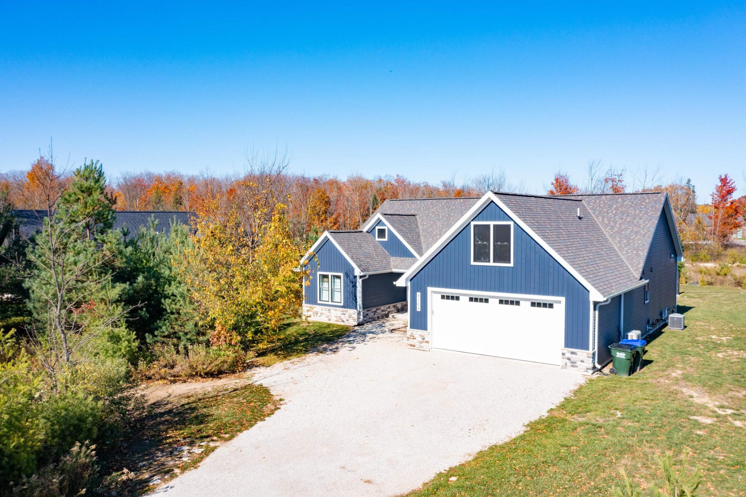 4284 ORCHARDS Trail property preview photograph