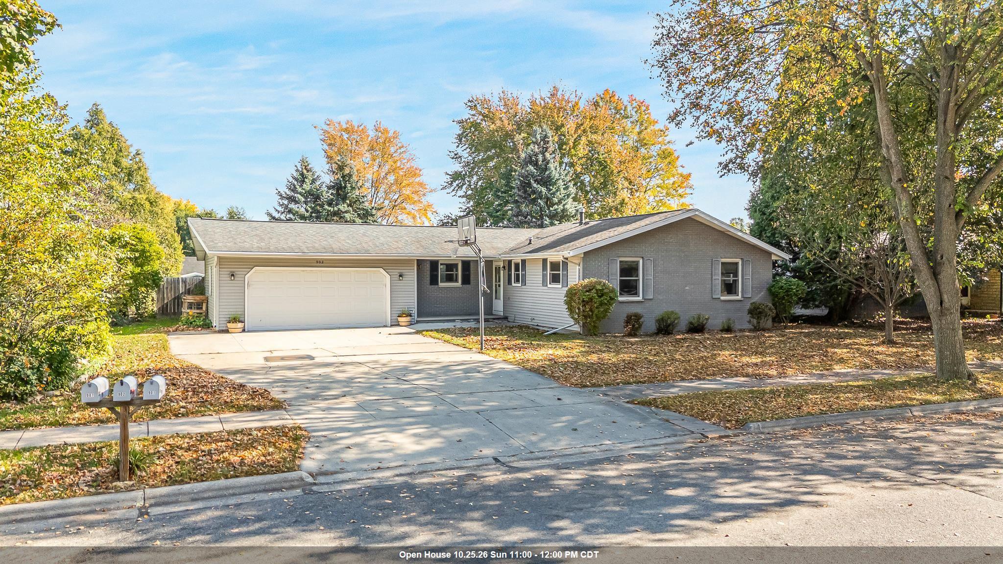 902 MICHIGAN Lane property preview photograph