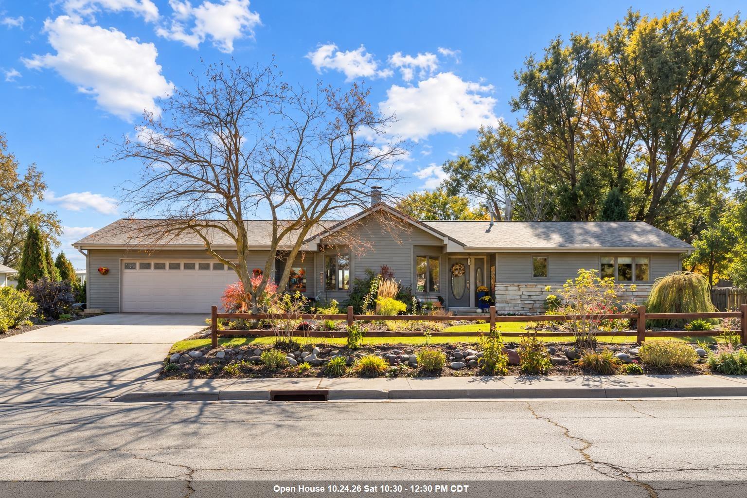 429 COLLEGE Avenue property preview photograph