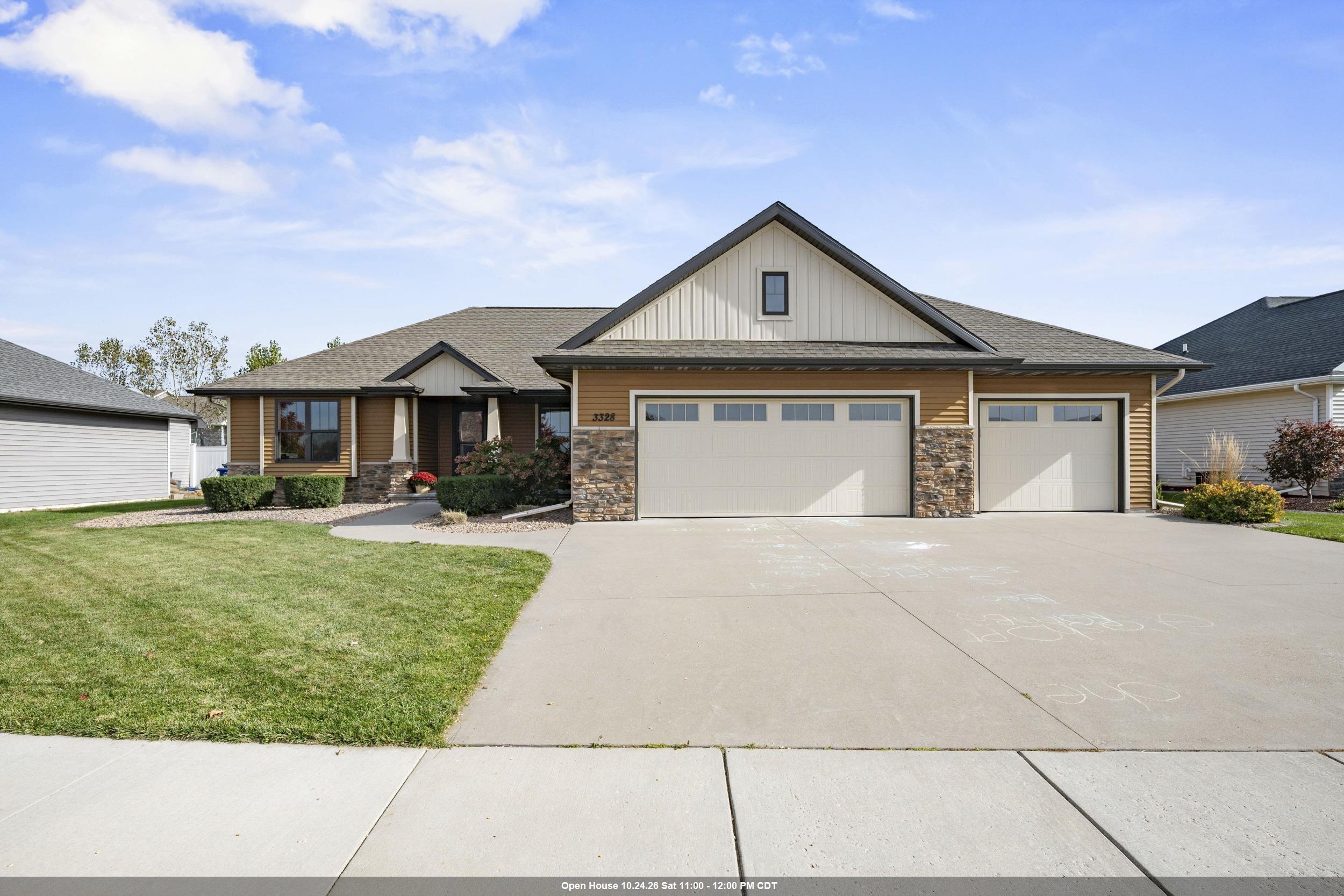 3328 TULIP Trail property preview photograph
