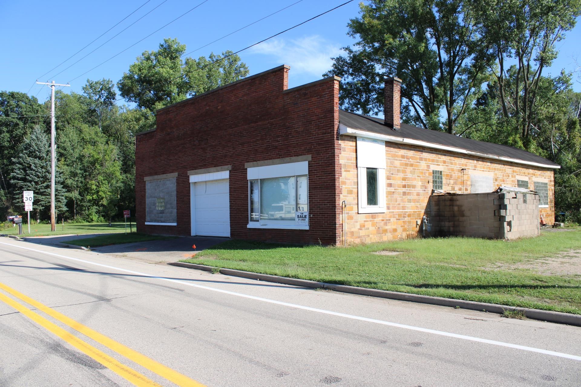 W4973 STATE HIGHWAY 156 property preview photograph