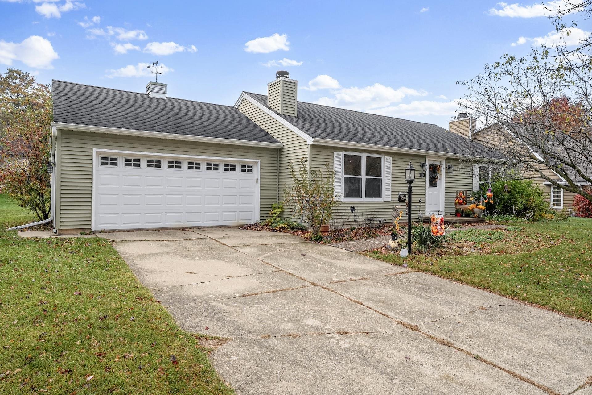 384 WINDWARD Road property preview photograph