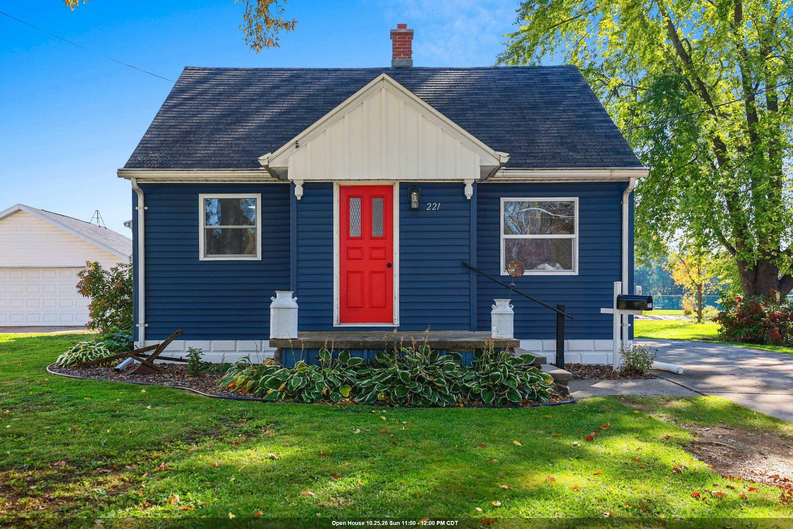 221 DARBOY Road property preview photograph