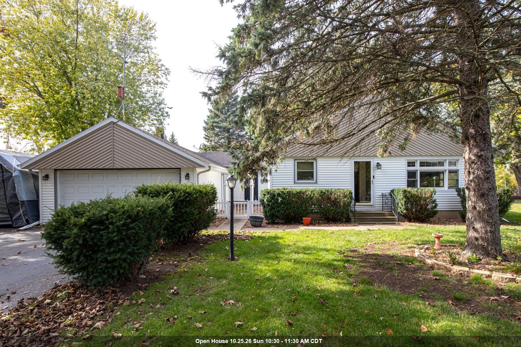 6579 SPRUCE Lane property preview photograph