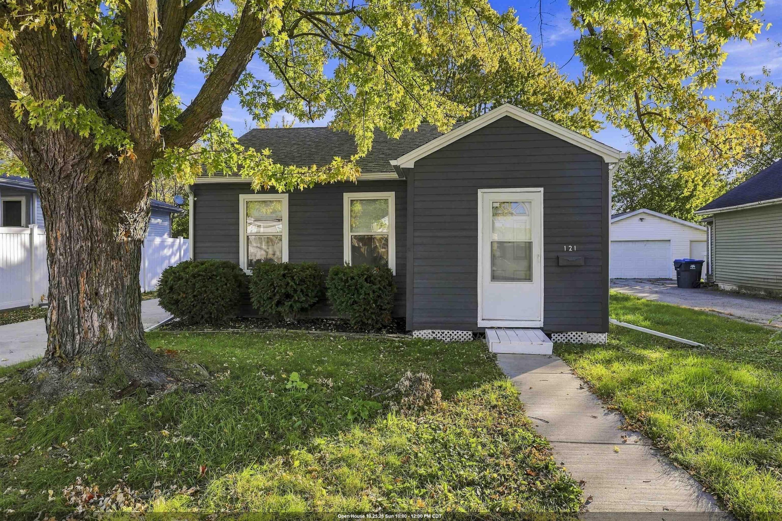 121 PLUMMER Avenue property preview photograph