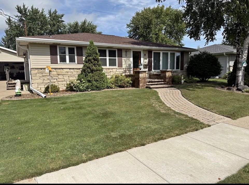 1218 COOLIDGE Avenue property preview photograph
