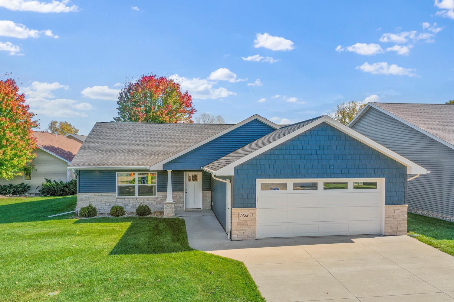 1423 WESTCREEK Lane property preview photograph