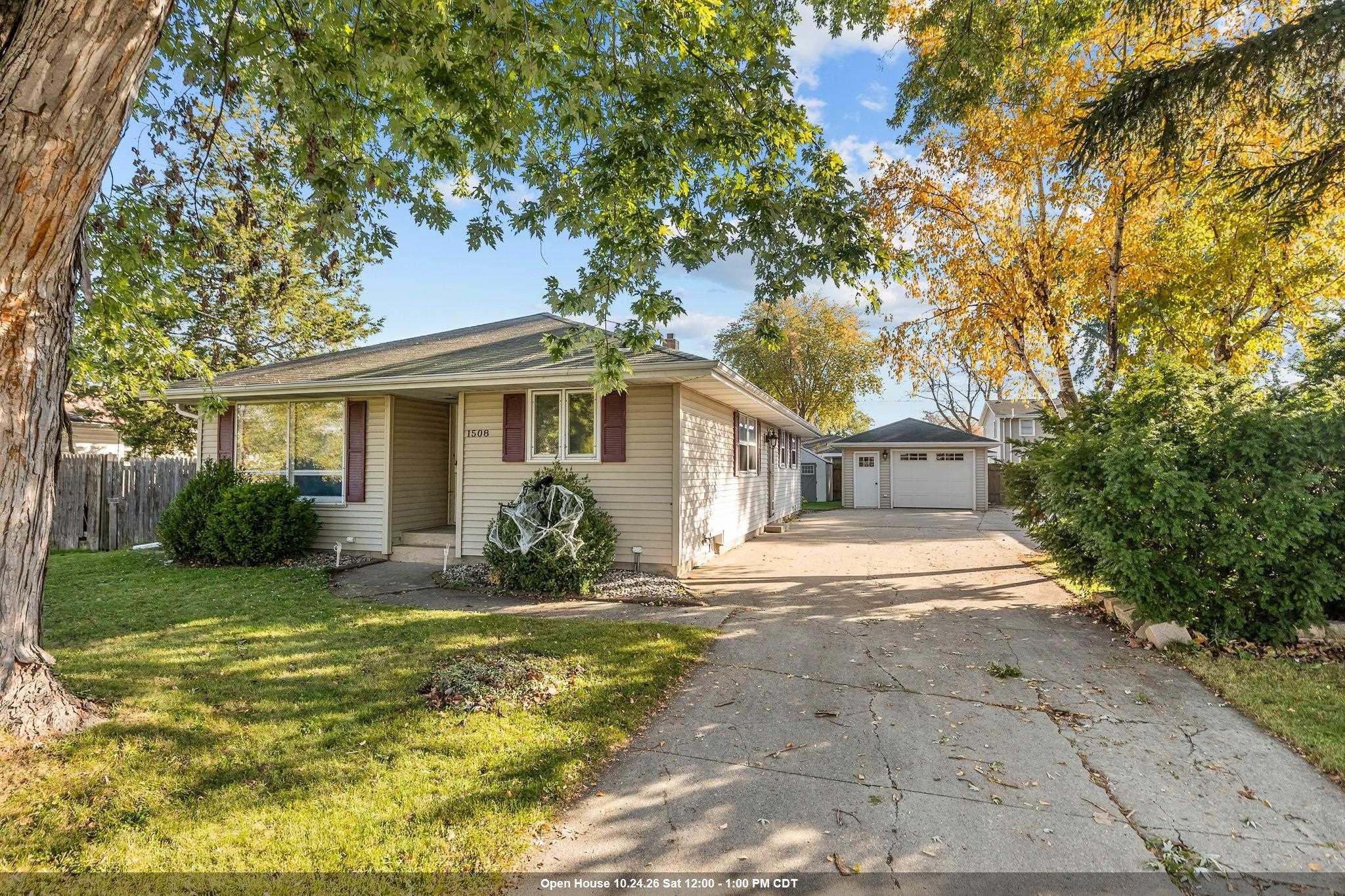 1508 COLLINS Street property preview photograph