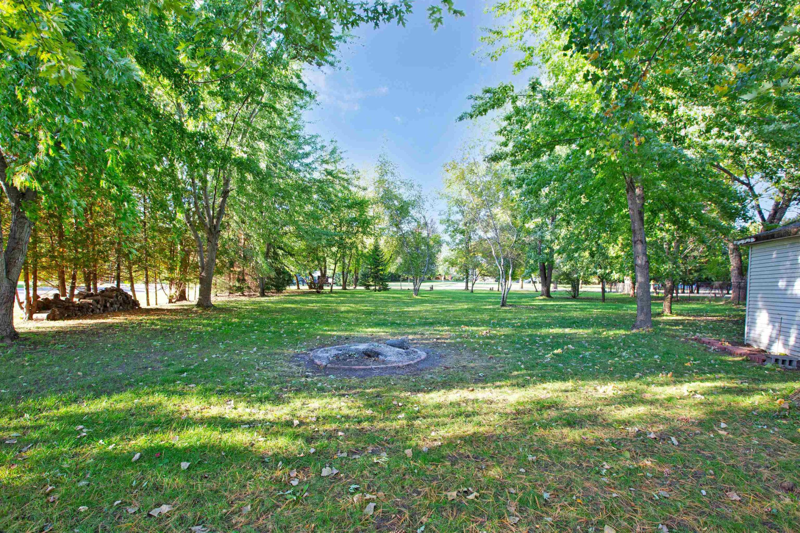 1720 LINCOLN Avenue property preview photograph