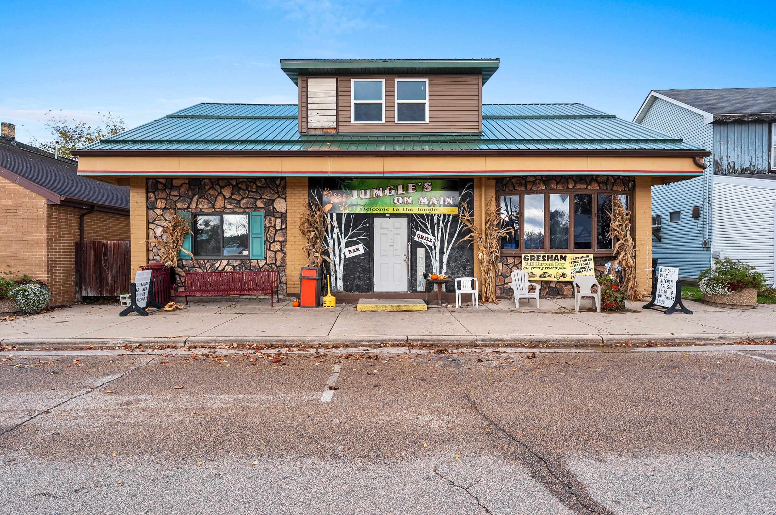 1215 S MAIN Street property preview photograph