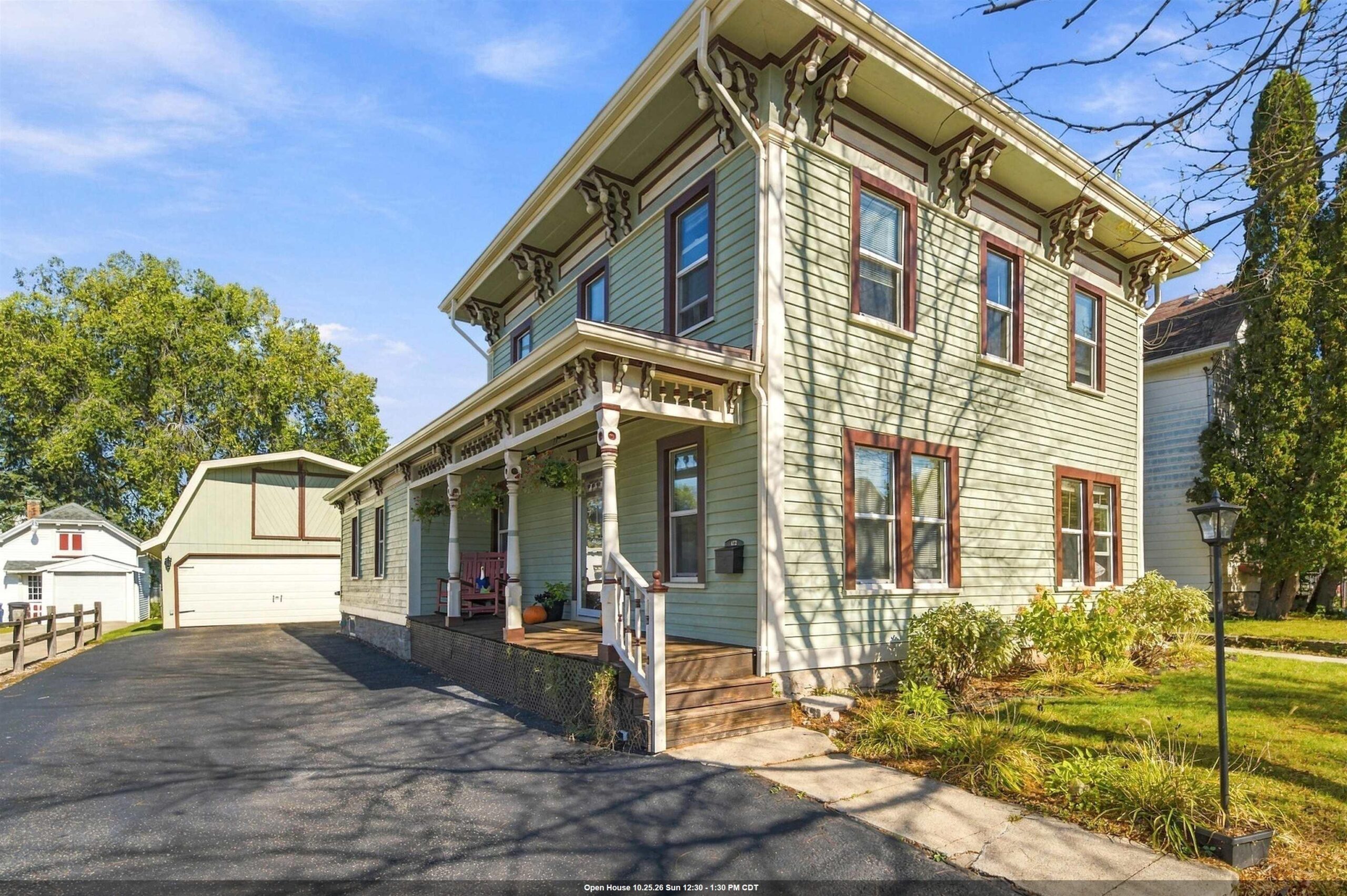422 W 11TH Avenue property preview photograph