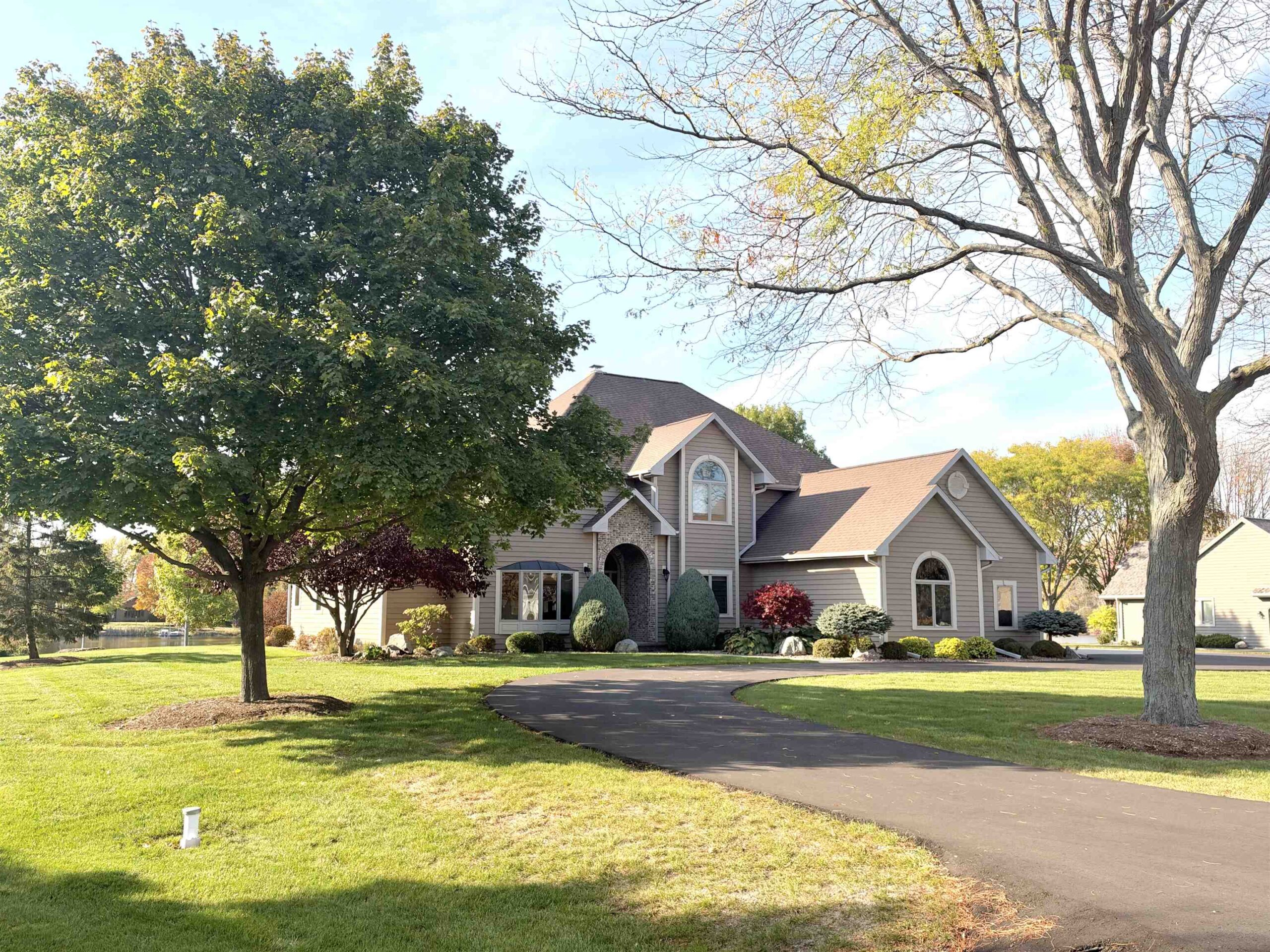 N8212 ASHBERRY Avenue property preview photograph