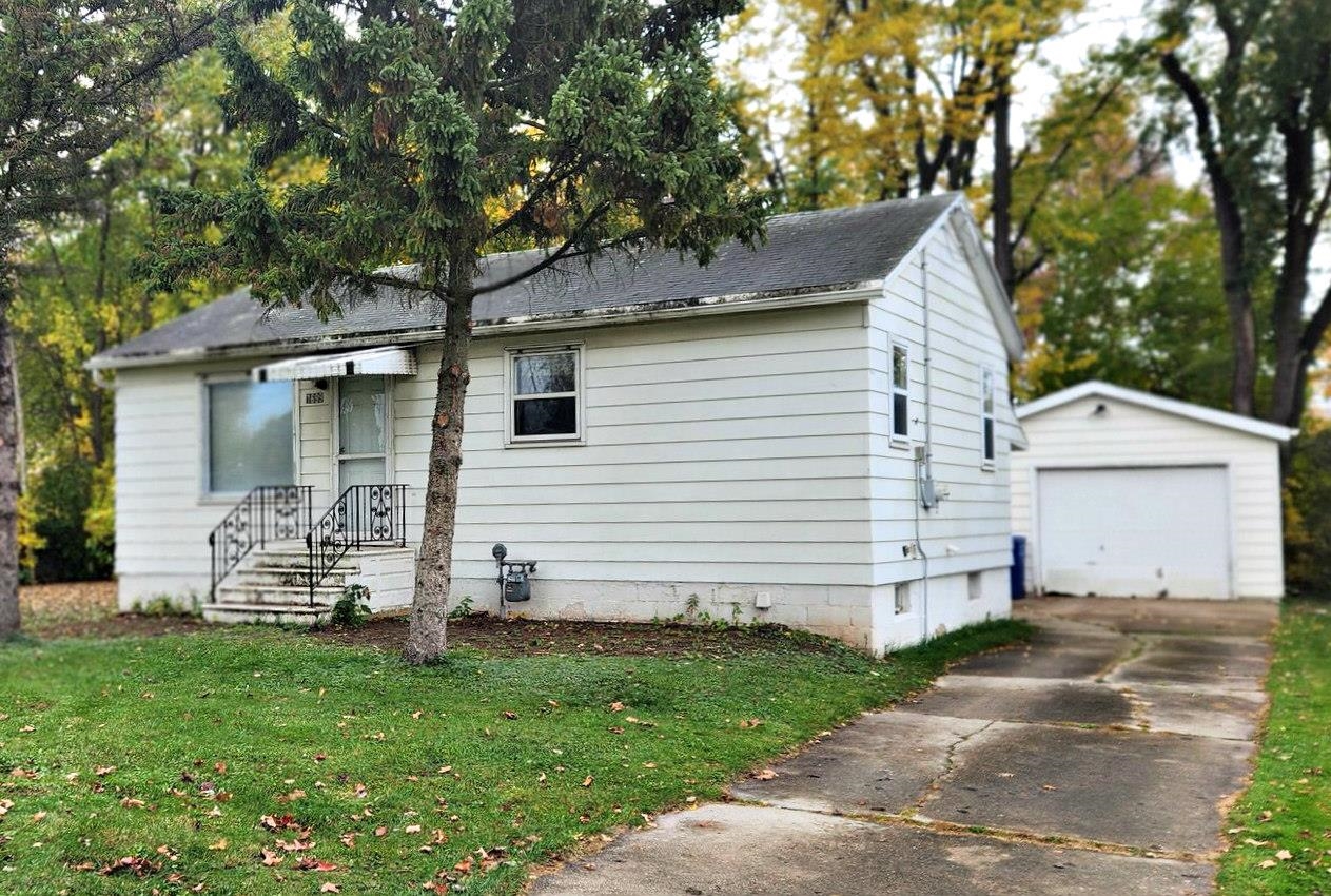 1699 BADGER Street property preview photograph