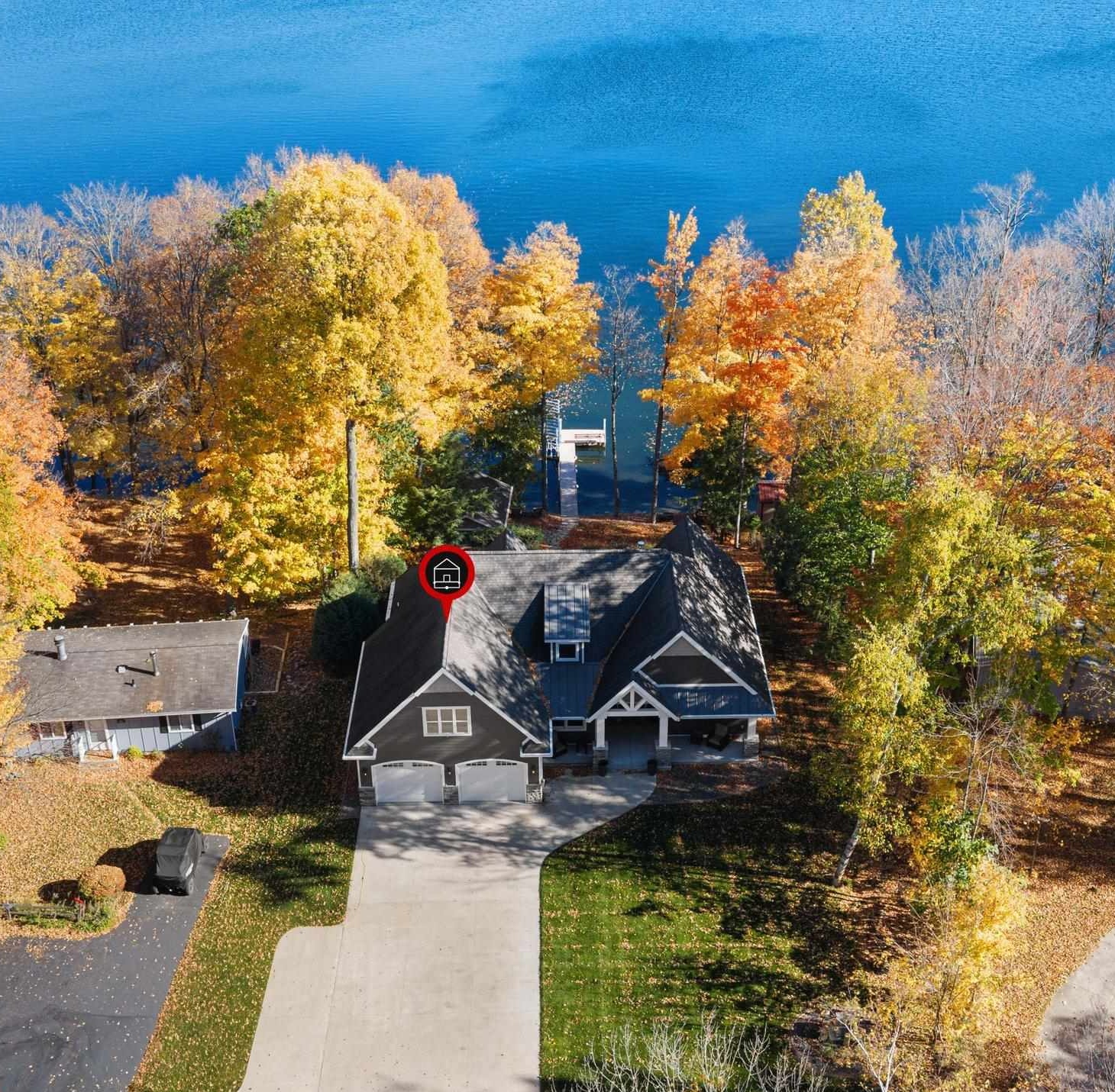 9521 N KELLY LAKE Road property preview photograph