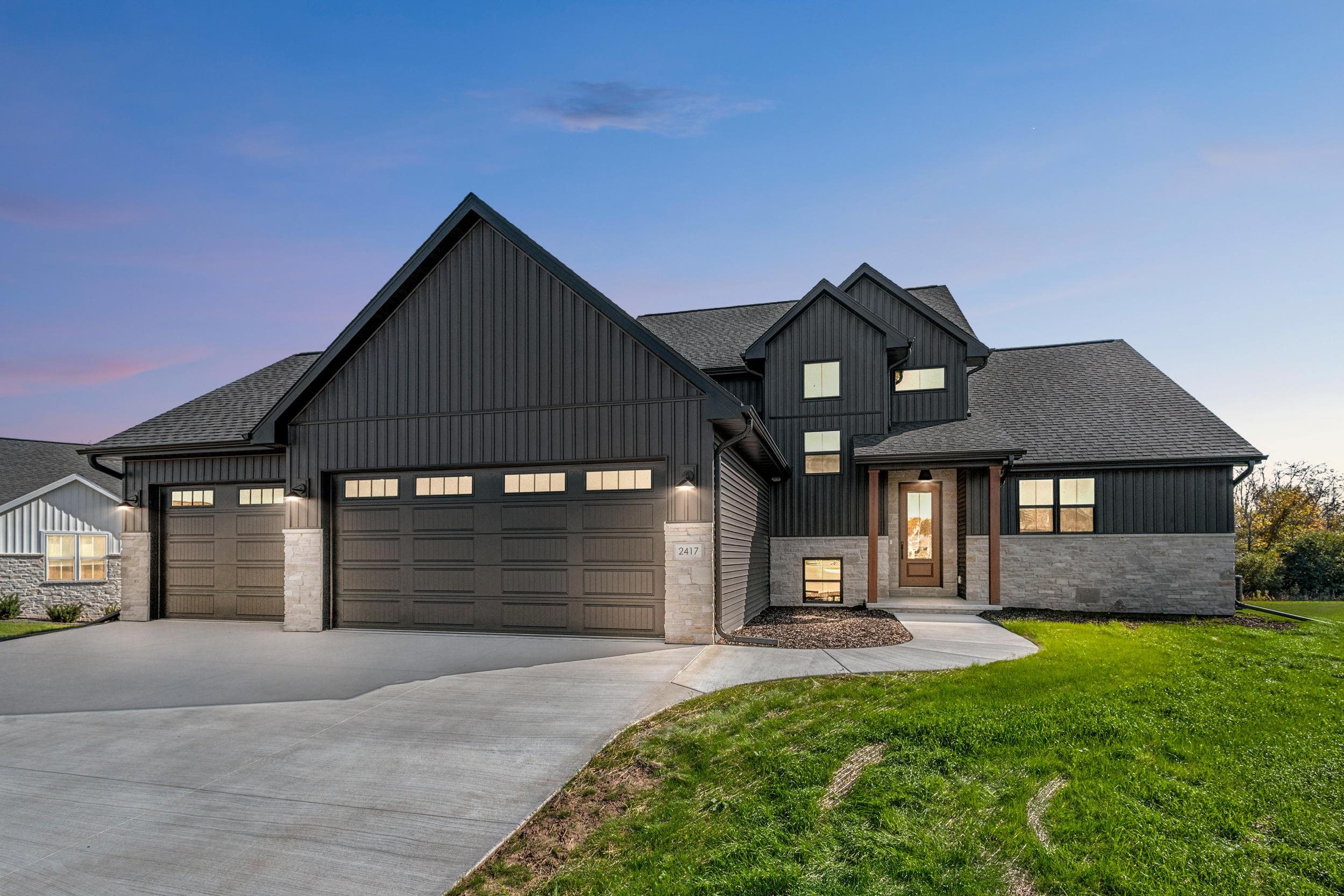 2417 ADRIENNE Court property preview photograph