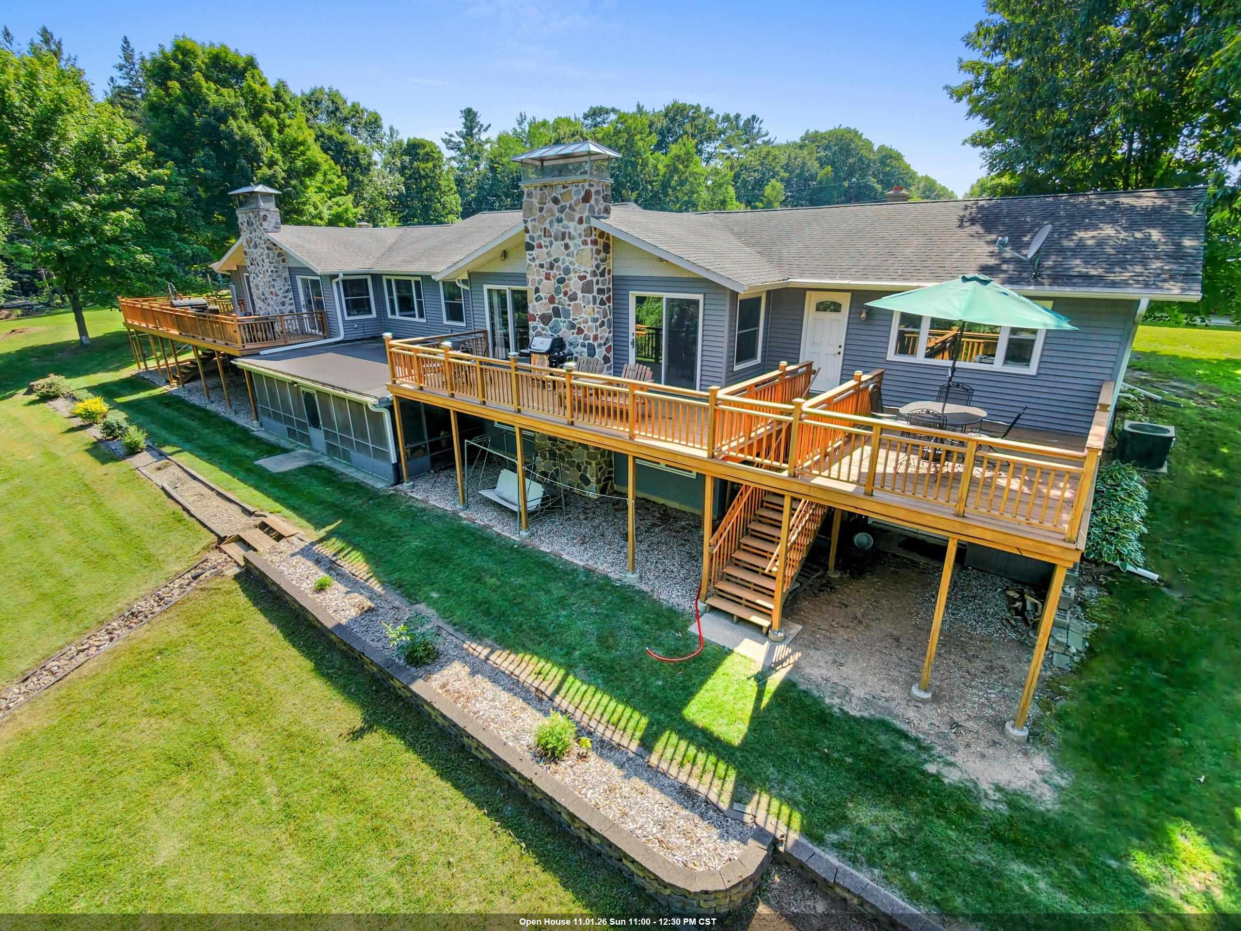 N7250 ASH Road property preview photograph