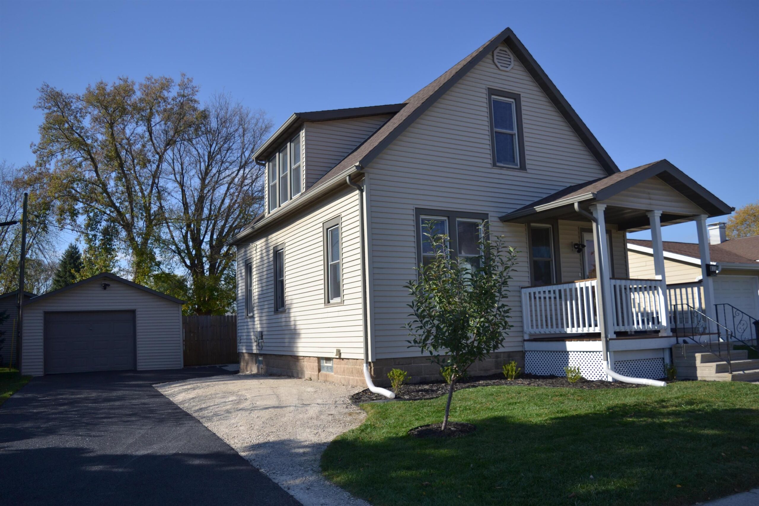 811 MINNESOTA Avenue property preview photograph