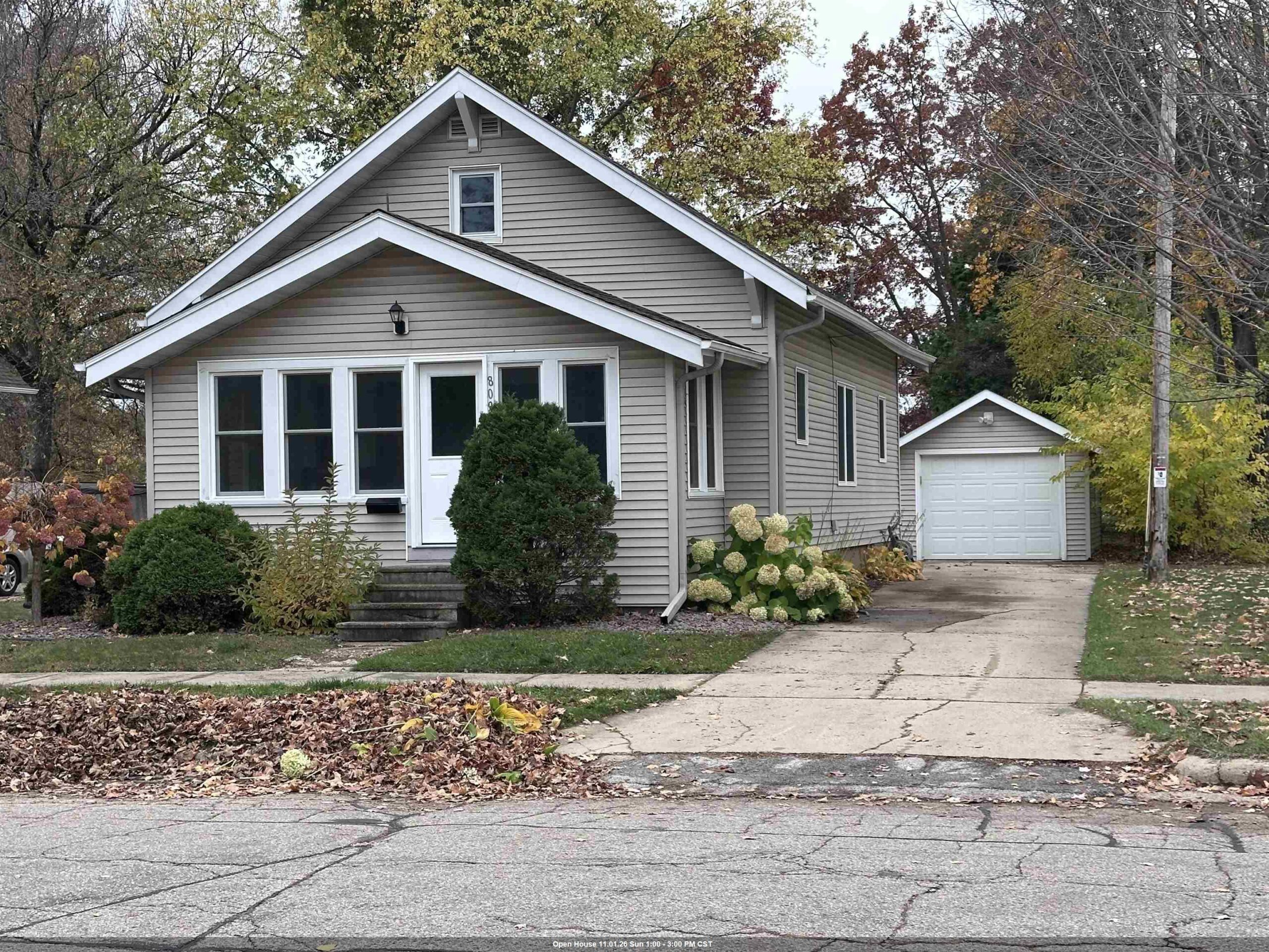 809 S RIVER Street property preview photograph