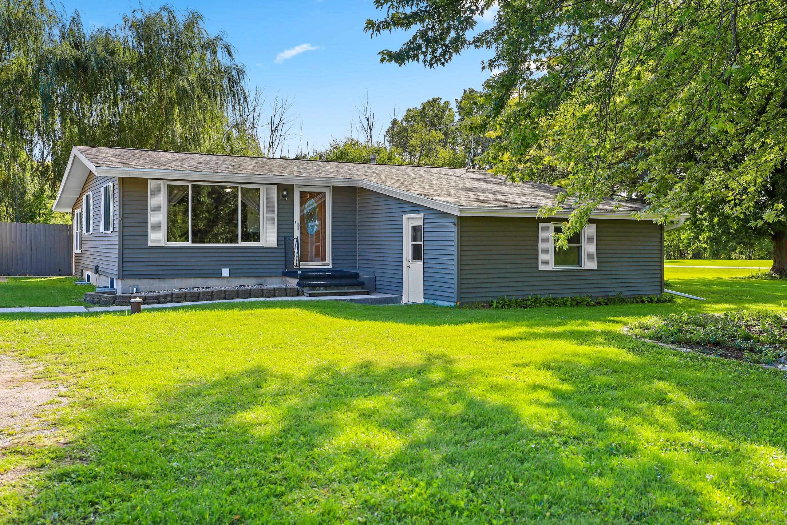 6649 COUNTY ROAD R property preview photograph