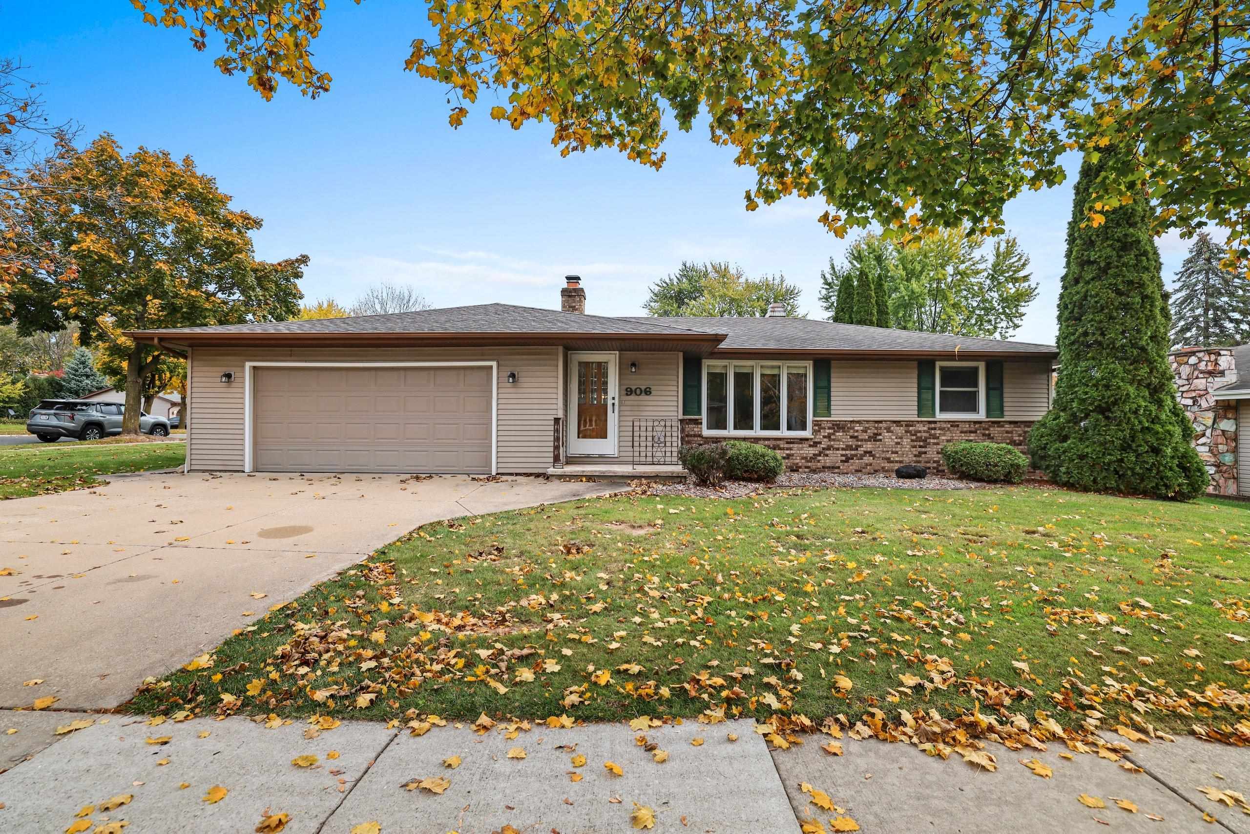 906 ROSEHILL Road property preview photograph